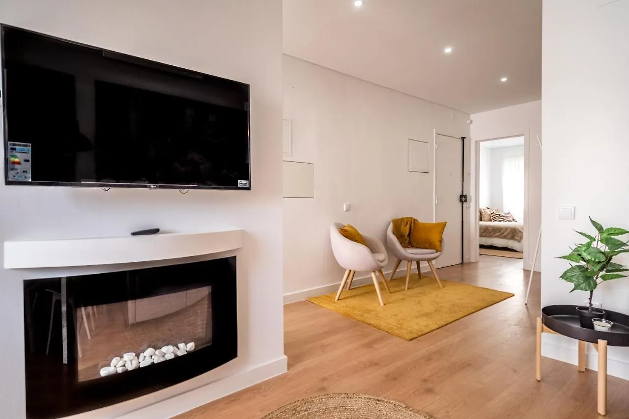 Apartment Akicity Anjos Rose Lisbon